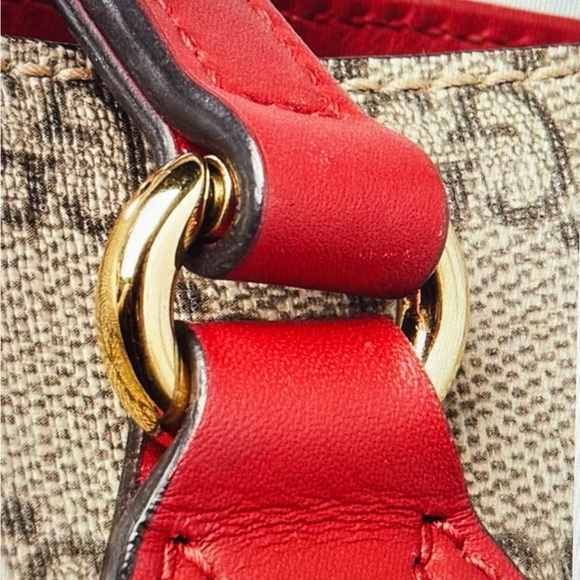 🆕 Gucci GG XL SnakeHeart Limited Edition two way Tote - Picture 4 of 10